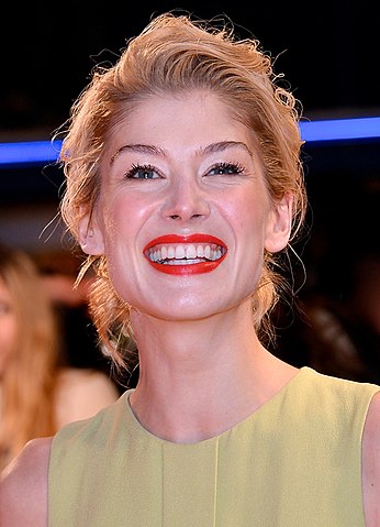 Rosamund Pike