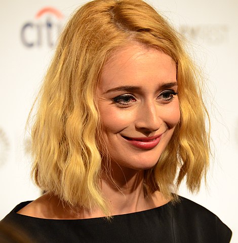 Caitlin FitzGerald Bio Age Height Weight Measurements Bra Size