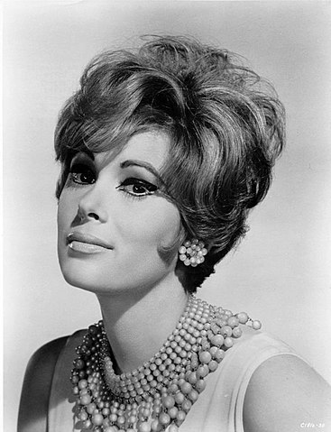 Jill St. John Bio Age Height Weight Measurements Bra Size